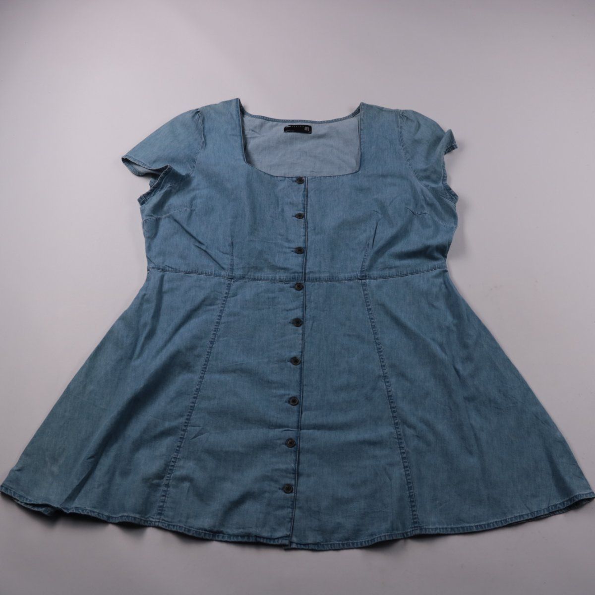 платье ASOS DESIGN